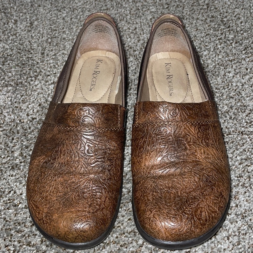 Women casual shoe